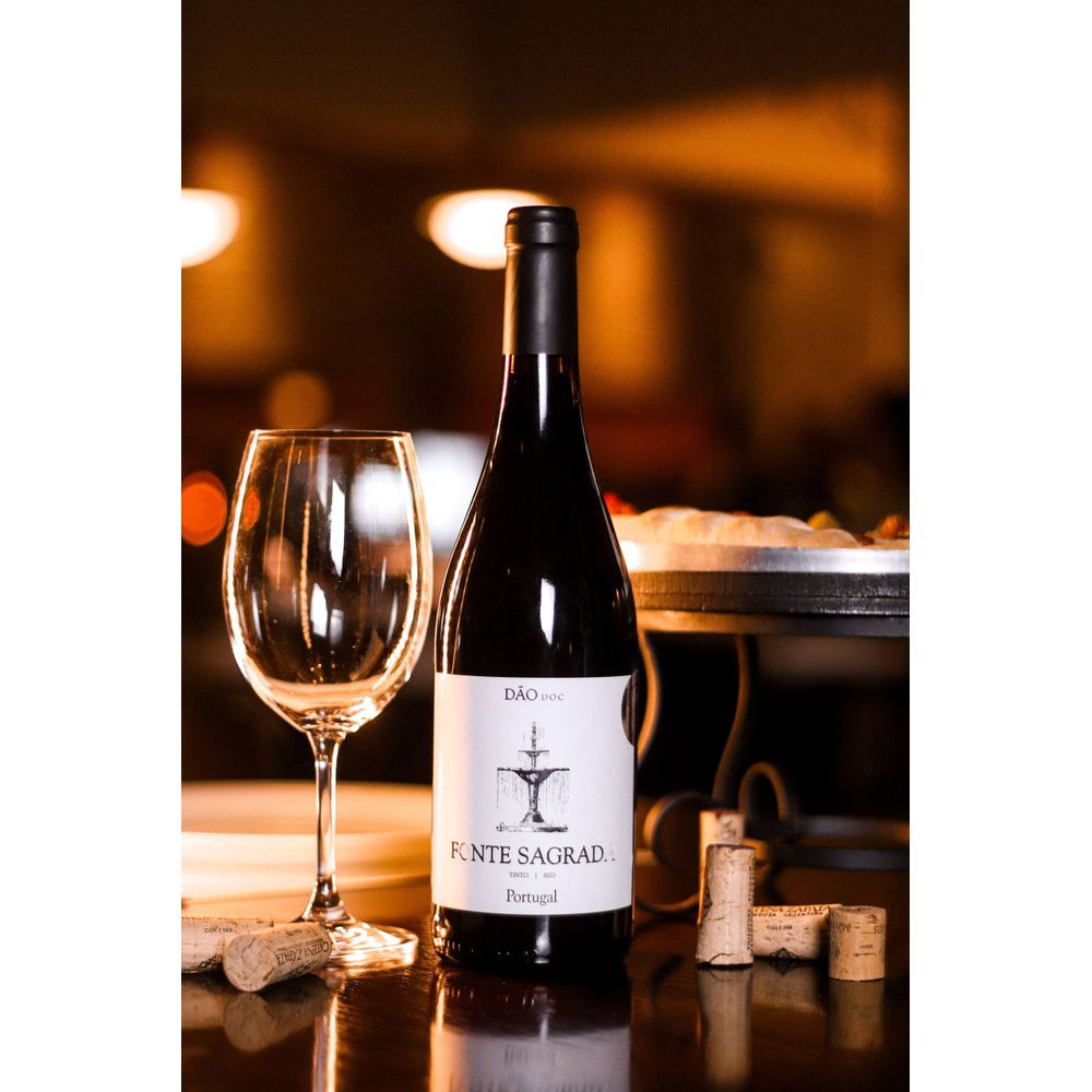 VINHO TINTO PORTUGUES FONTE SAGRADA DAO 750ML