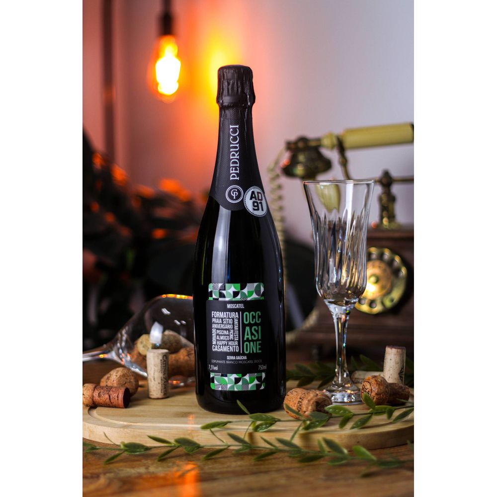 ESPUMANTE BRANCO OCCASIONE MOSCATEL 750ML BRASIL - secundária