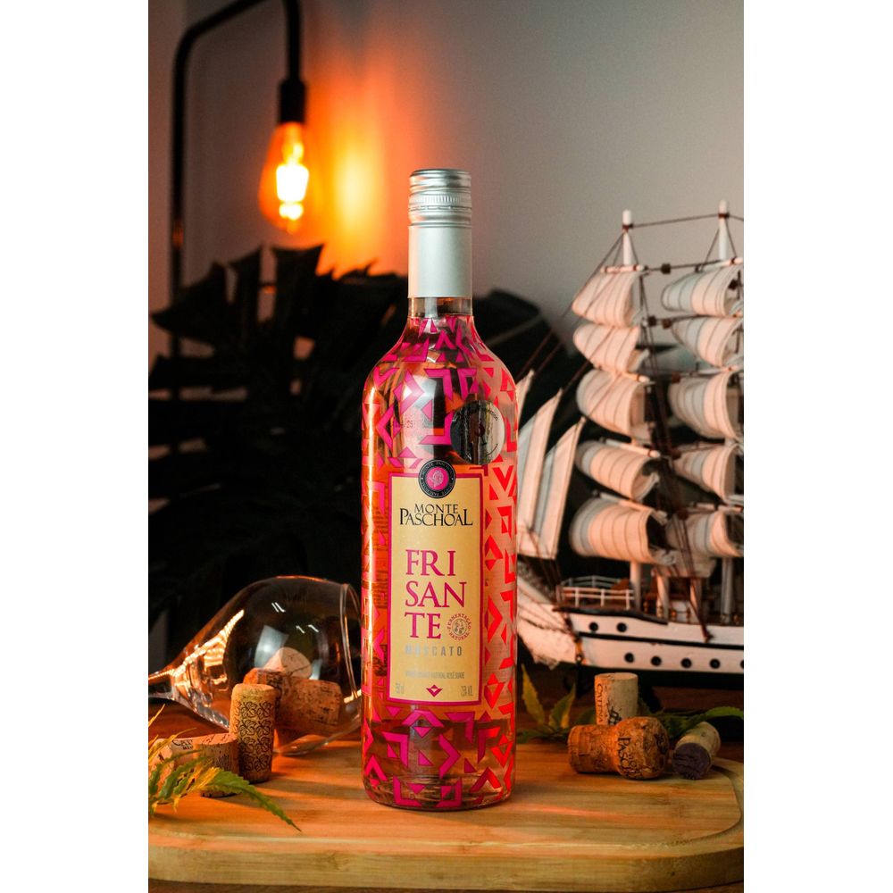 VINHO FRISANTE ROSE MOSCATO SUAVE 750ML BRASIL