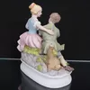 Graciosa Figura de casal em biscuit