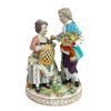 Grupo escultórico figura de casal de camponeses da marca Dresden