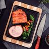 MIX GRILL RETANGULAR EM FERRO FUNDIDO COM BASE EM MADEIRA TECA COM ACABAMENTO LIXADO