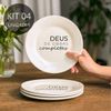 Kit 4 Pratos de Sobremesa Frase “Deus de obras completas”