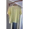 T-Shirt Gola Alta Bordada Amarelo