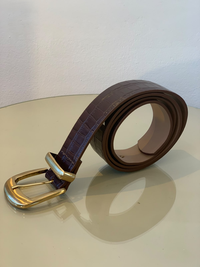 Cinto couro text dour 4cm