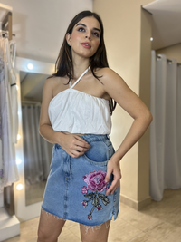 Saia bordada jeans