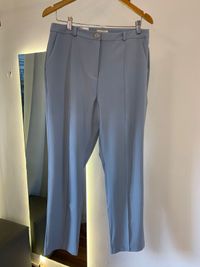 Calça Reta Carolina Dunares 