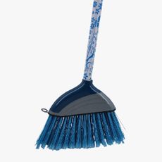 VASSOURA ANGULAR PLASTICA C\/CABO