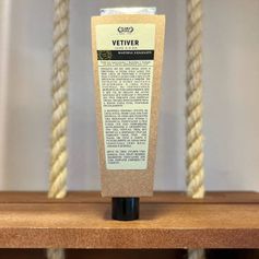 MANTEIGA HIDRATANTE DE VETIVER 100G LINHA FLORA