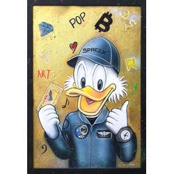 "Cris Azuos - Patinhas Space - Técnica mista sobre tela (metalização química, laqueada em resina epóxi, pintura em
aerógrafo e verniz e tintas fosforescente) - 60x40 cm - 2024"