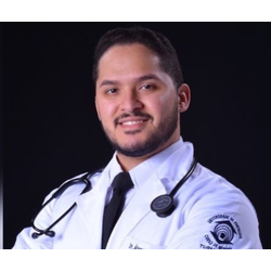 Dr. Álvaro Portela de Deus Macedo - RADIOLOGISTA