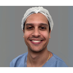 Dr. Francisco Danilo de Araújo Carvalho - ANESTESIOLOGISTA