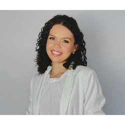Dra. Paloma Alves Ferreira Lima - NUTRICIONISTA
