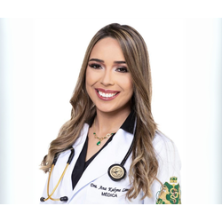 Dra. Ana Kalyne de Lima Pereira - CLÍNICO GERAL