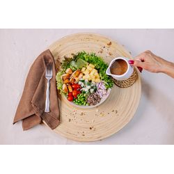 Salada Salmão Grelhado com Manga