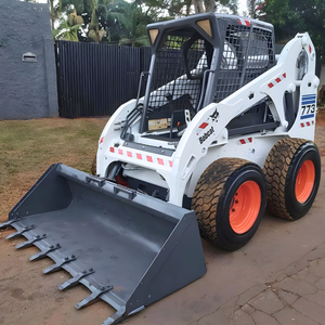 Mini Carregadeira Bobcat 773