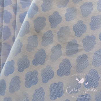 TRICOLINE ESTAMPADA NUVENS FUNDO BRANCO
