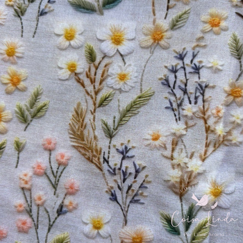 TRICOLINE DIGITAL BOTÃO DE FLORES BORDADO