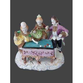 Grupo escultórico jogo de bilhar