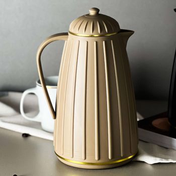 Garrafa Térmica de Plástico Carrossel Fendi 1L - Wolff