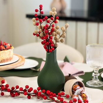 Vaso Canelado em Formato de Gota - Verde Oliva