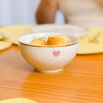 Bowl de Porcelana com Filete de Ouro - Coleção Foi Por Amor