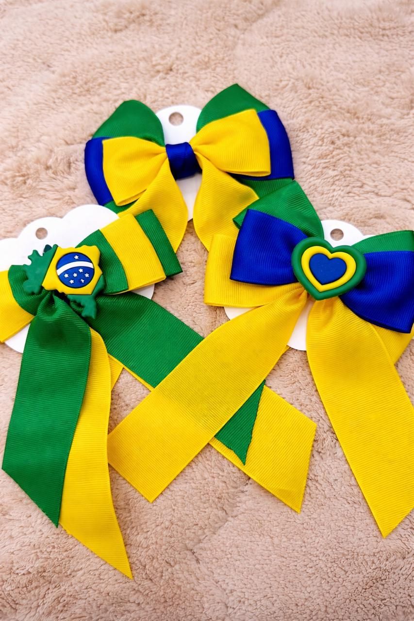 Kit 3 Laços De Cabelo Infantil Bico De Pato Luxo Brasil Copa 2026