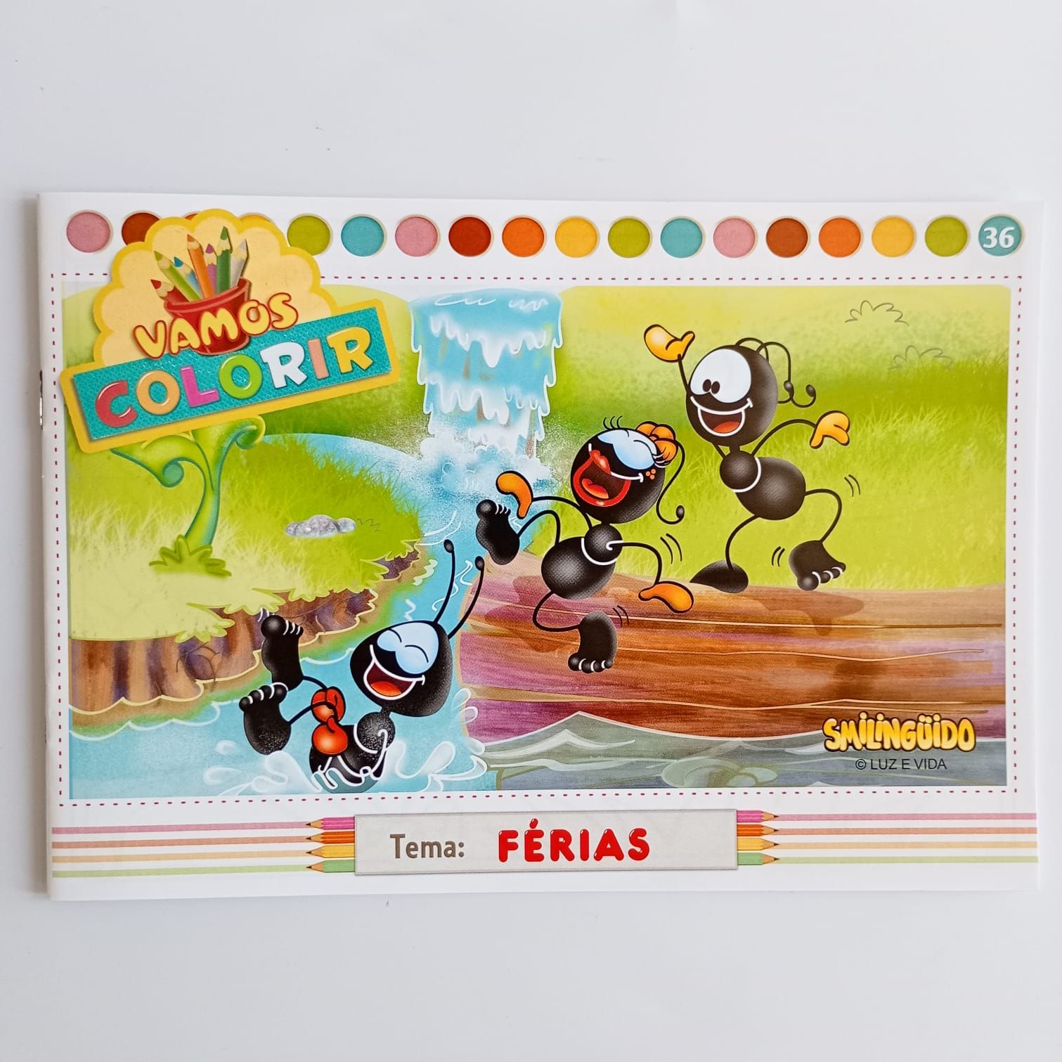 Livro Vamos colorir Smilinguido - Ferias