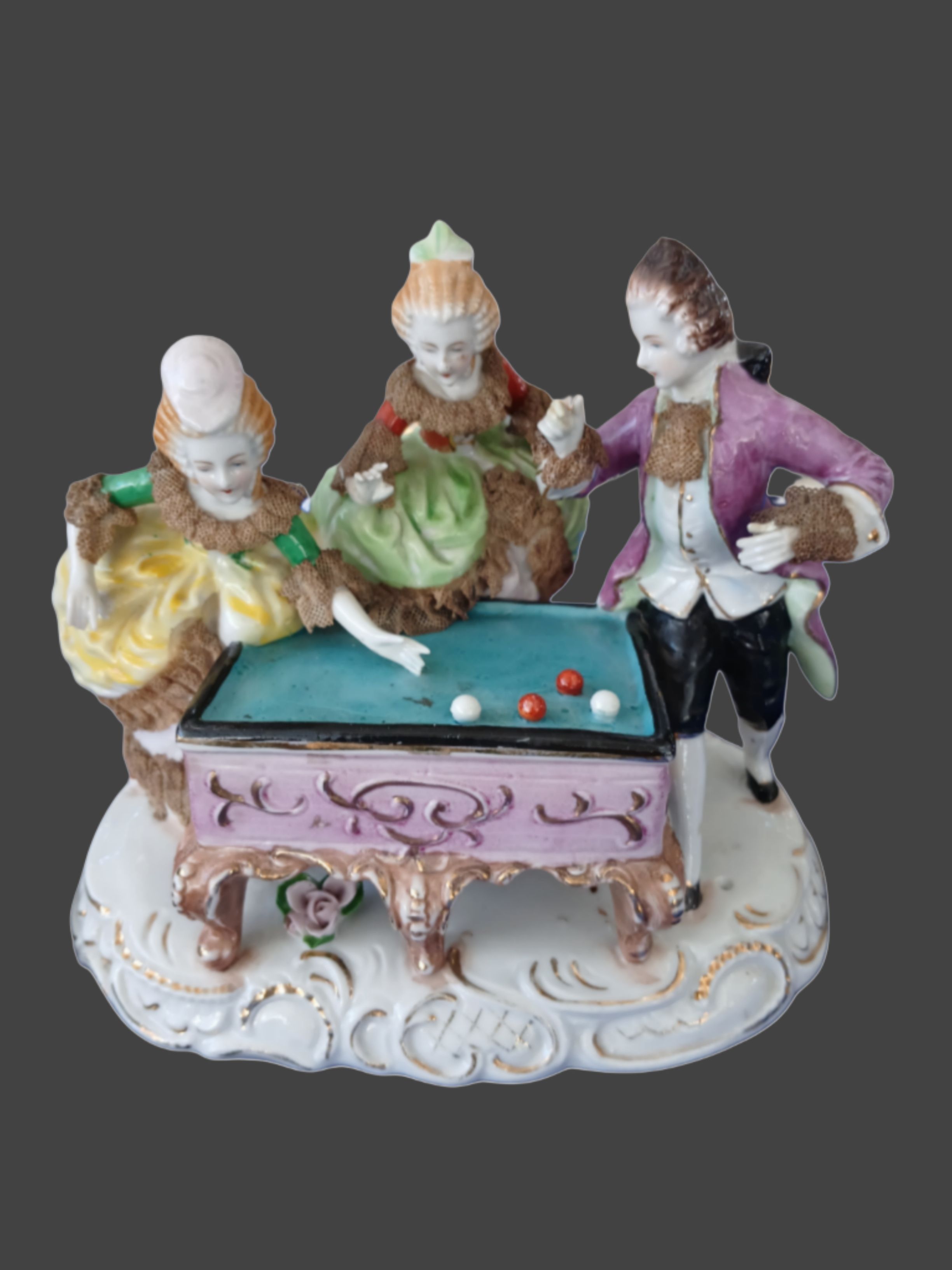 Grupo escultórico jogo de bilhar