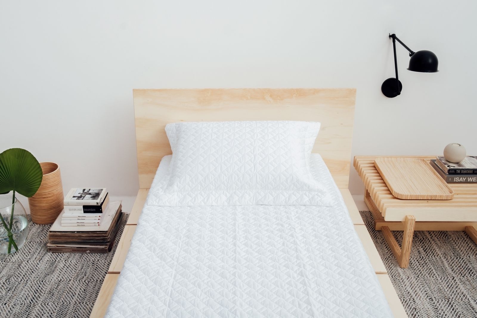 Cama Minimal Solteiro - FITTO + FETICHE Cama Minimal Solteiro - FITTO + FETICHE