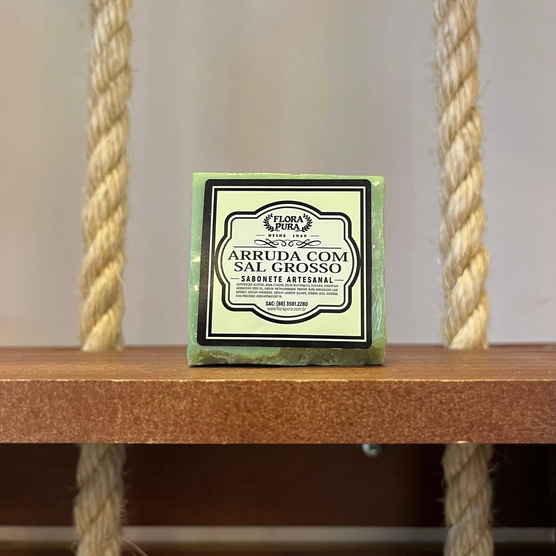 SABONETE VEGETAL ARRUDA COM SAL GROSSO 1000G