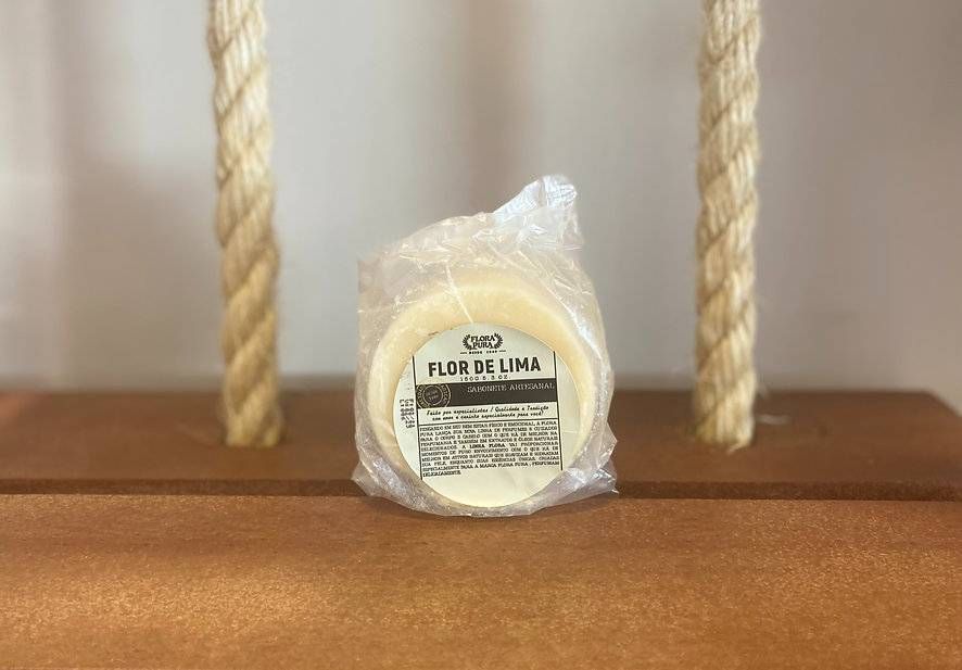 SABONETE ARTESANAL FLOR DE LIMA LINHA FLORA-150G-F.P
