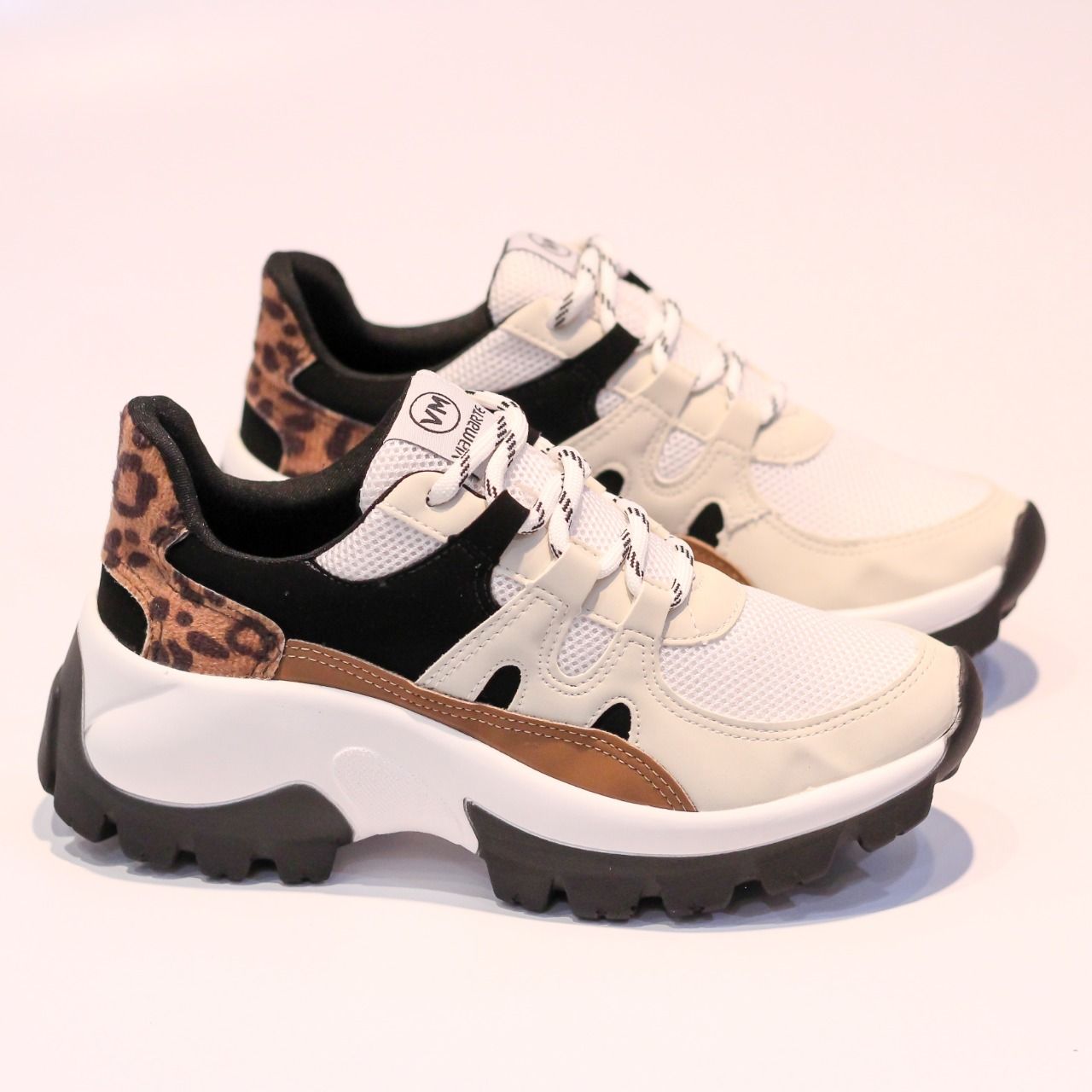 tenis sneaker via marte preto