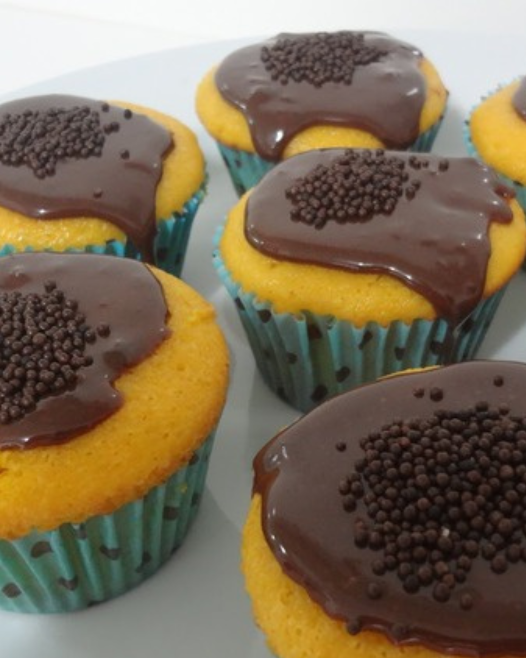 Cupcake de cenoura com cacau