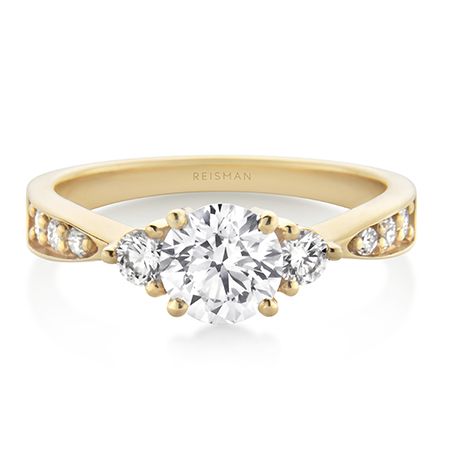 Destaque para Anel de Noivado Bora Bora 60 a 70 pts ouro 18k com design sofisticado e acabamento elegante