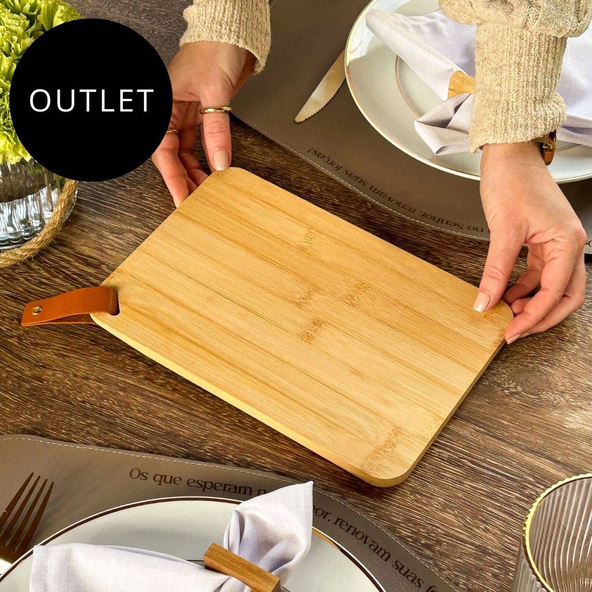 OUTLET Tábua Retangular de Bambu com Alça em Couro Ecológico