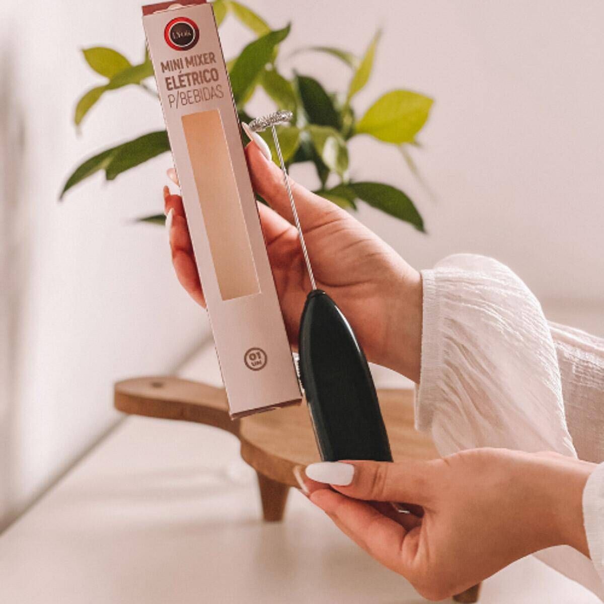 Mini mixer elétrico para bebidas