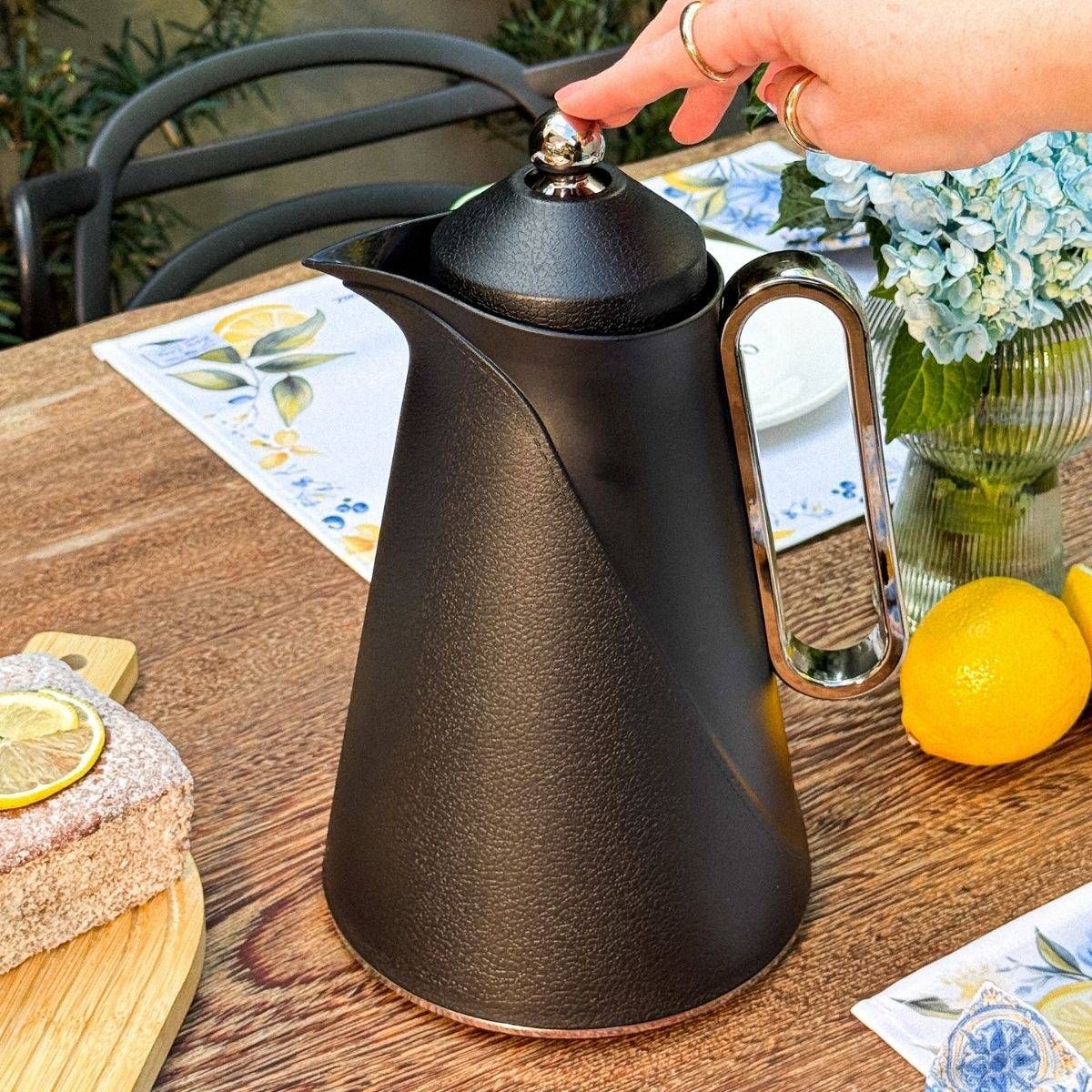Garrafa Térmica Lombardi Nero Preta 1L - Tuut