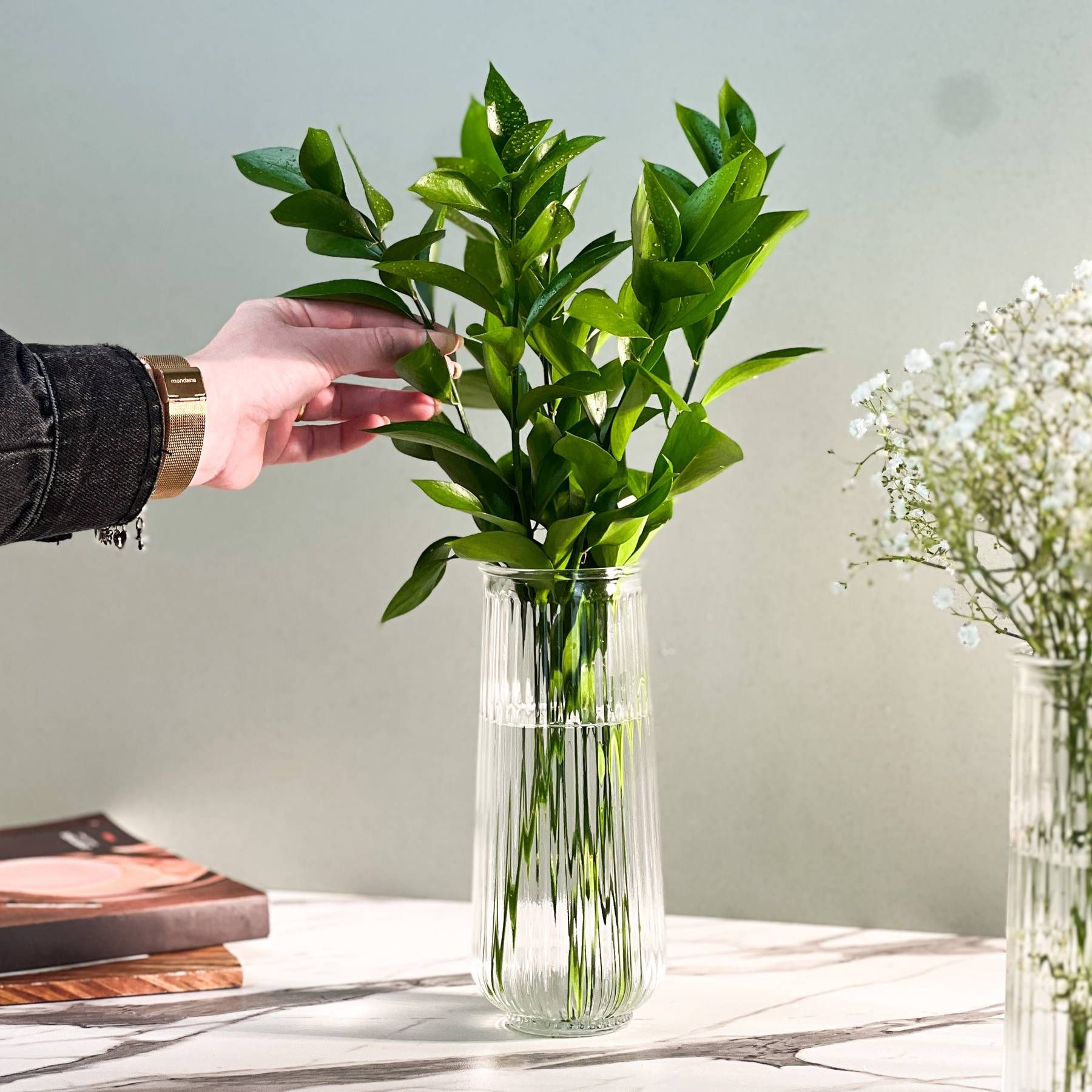 Vaso de Vidro Canelado Slim 20cm - 750ml