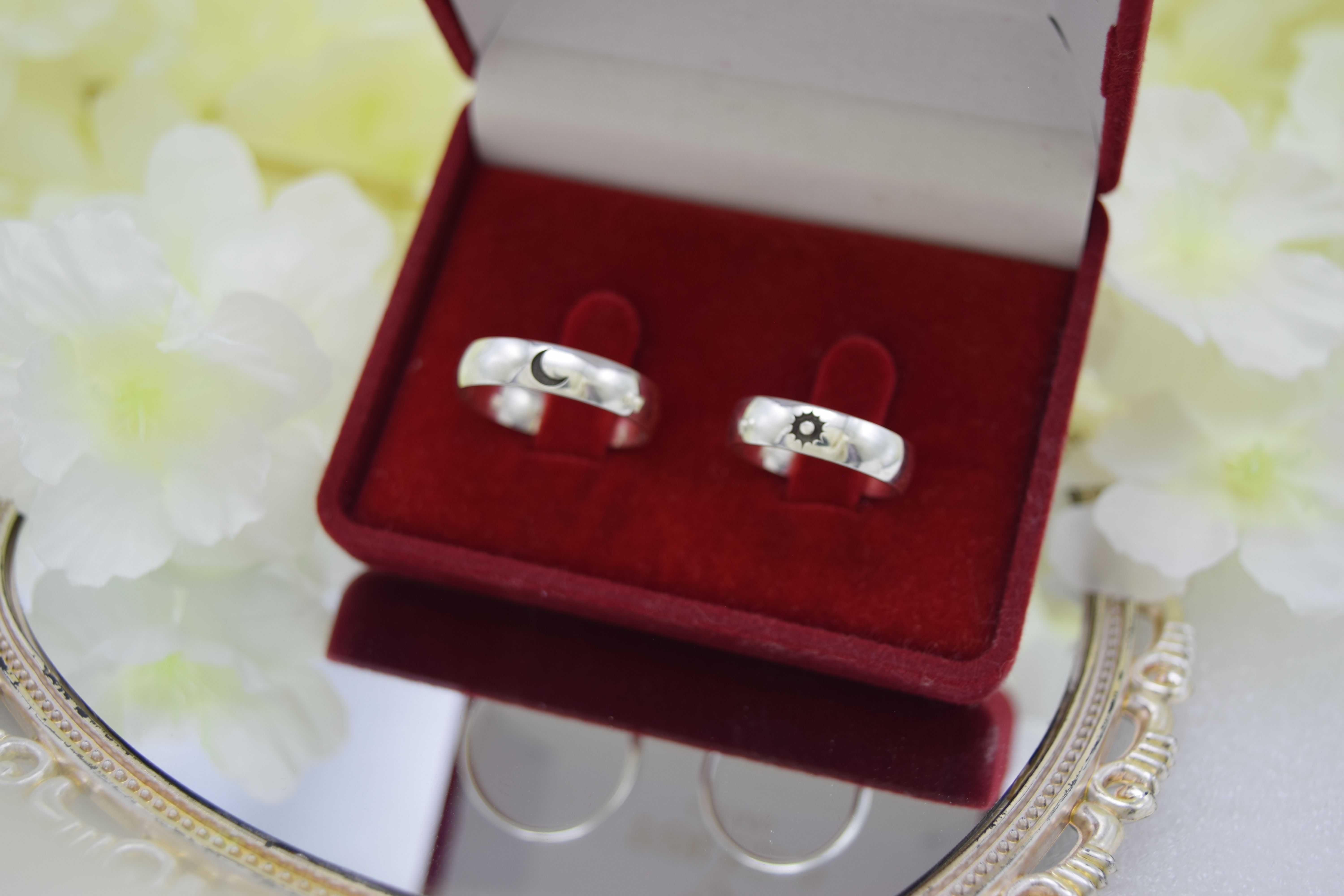 Par de Alianças Sol & Lua