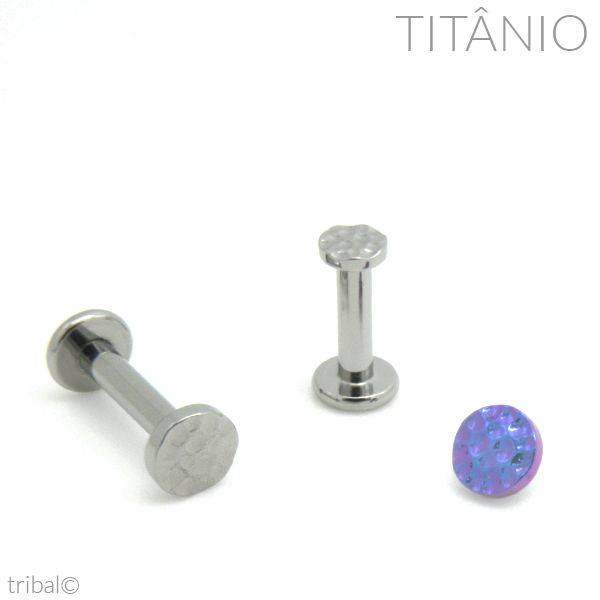 Labret Disco Martelado Titânio