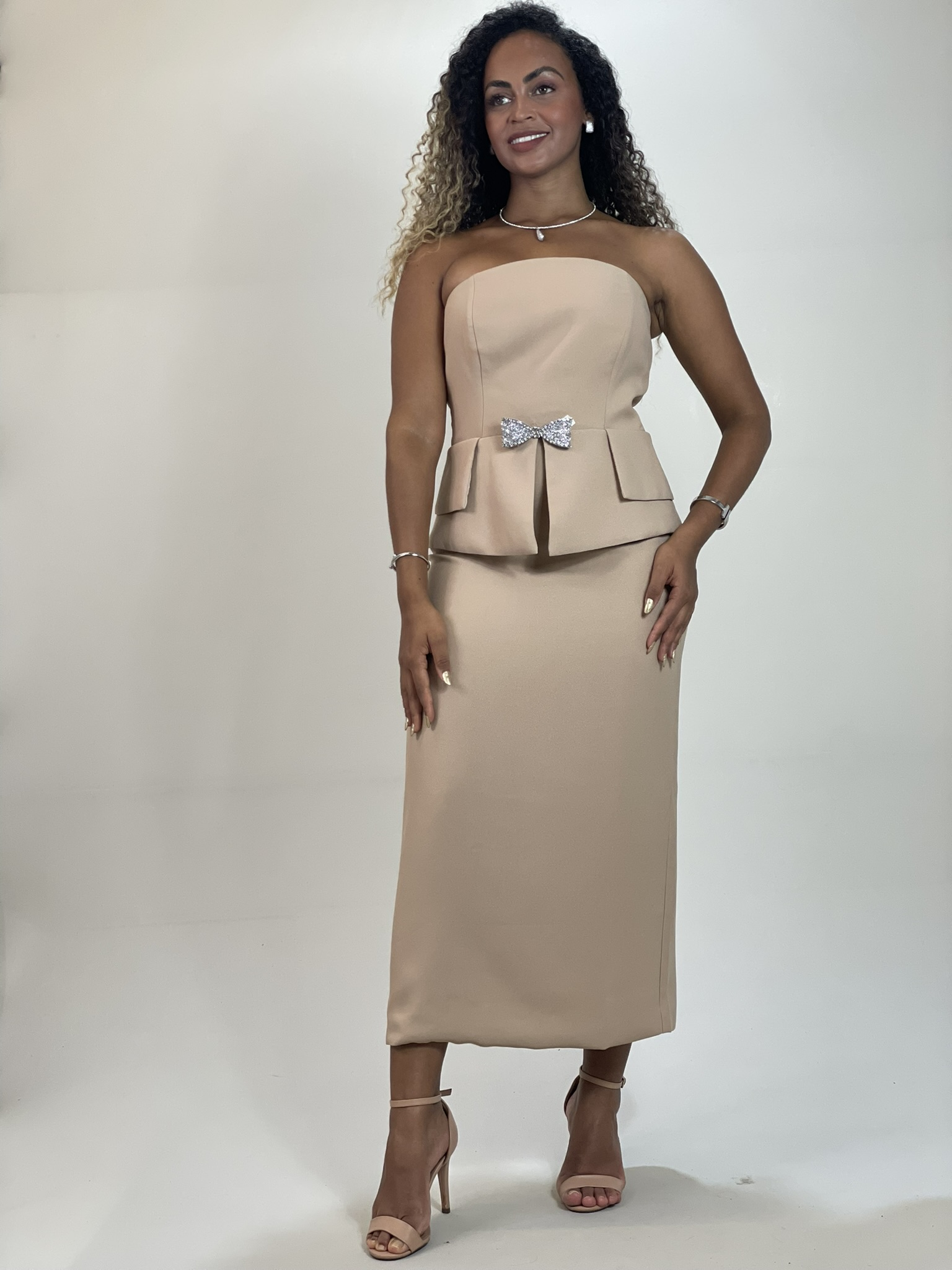 Vestido Midi S/Alca Broche Laco