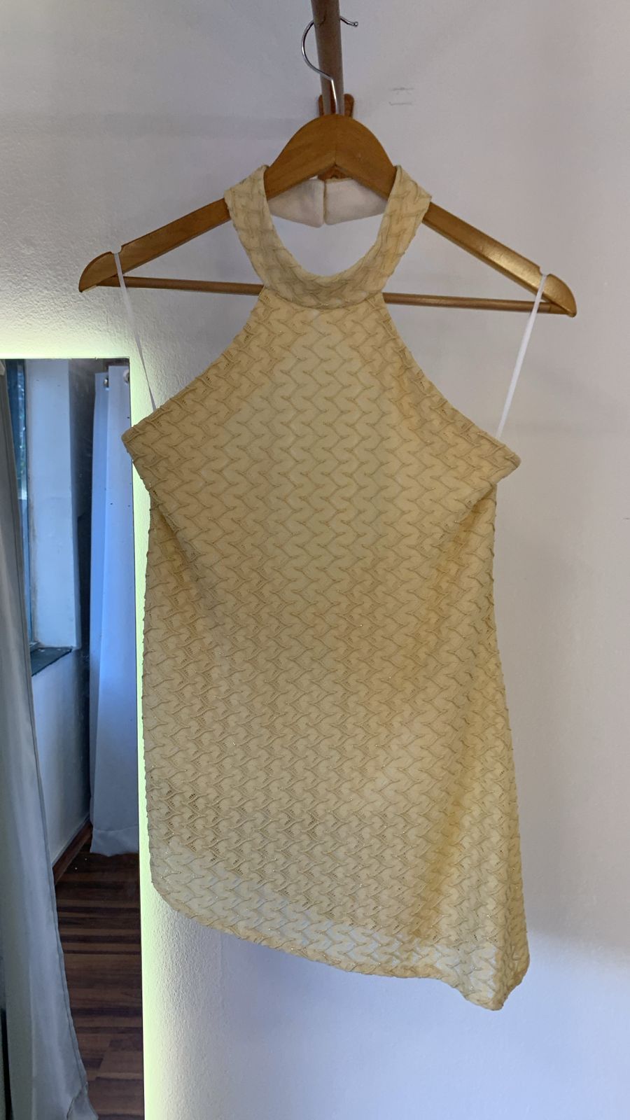 Blusa Tabata Frente Única Dourada