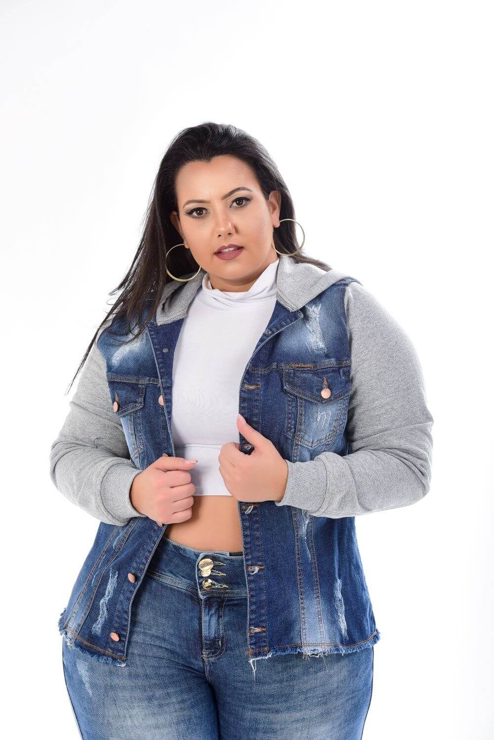 Jaqueta Jeans Feminina Plus Size Com Manga De Moletom
