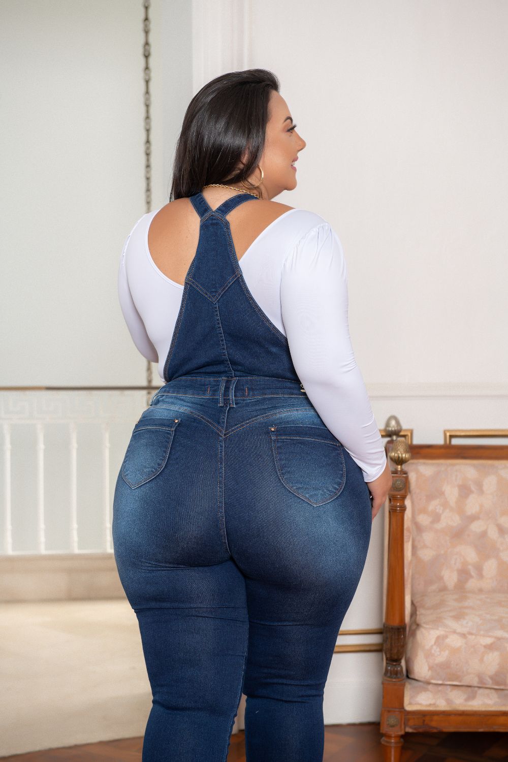 Macacão Feminino Jeans Skinny Plus Size Com Lycra Cintura Média