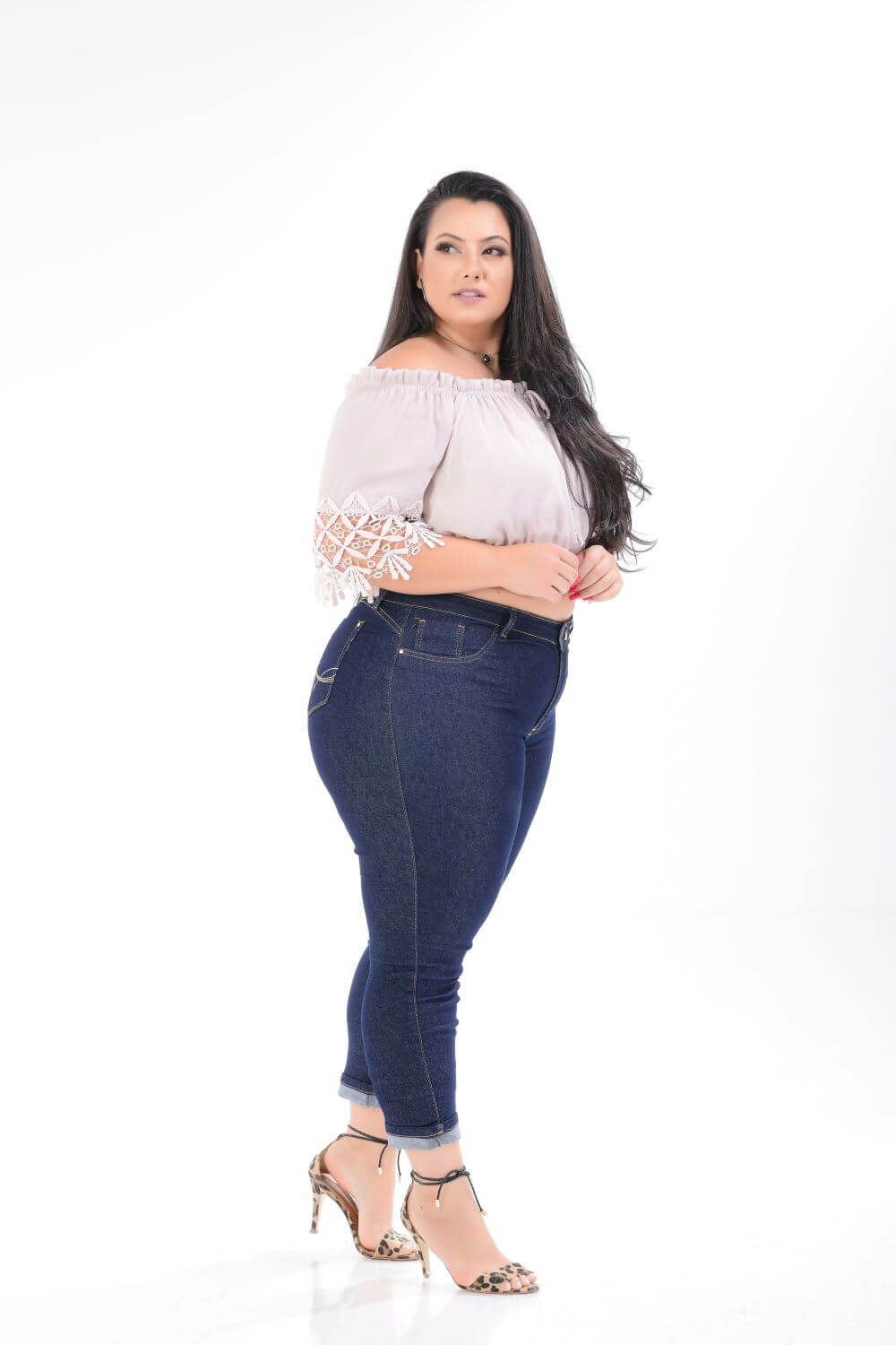 Calça Feminina Jeans Cropped Plus Size Cintura Média Xtracharmy