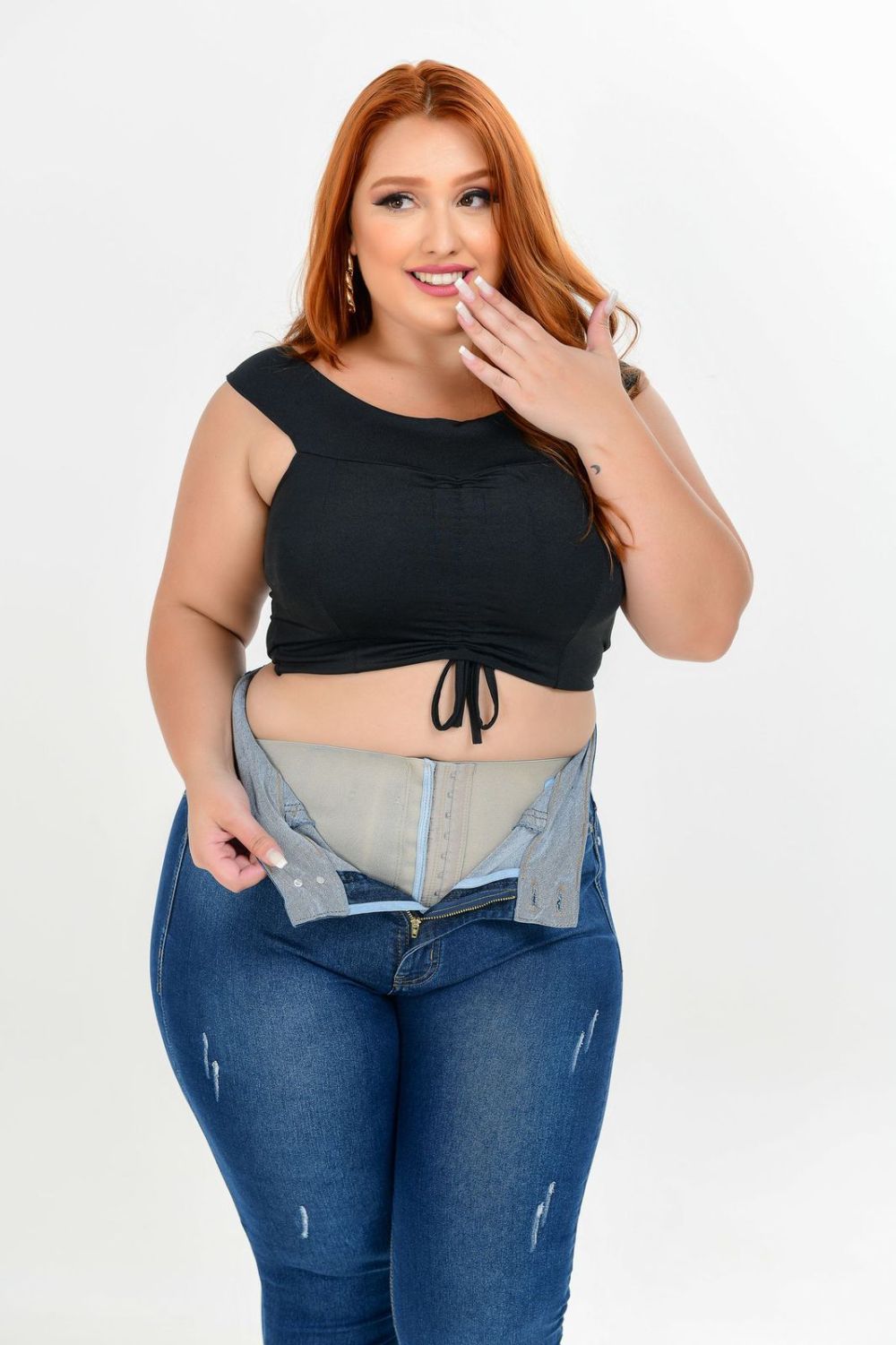 Calça Feminina Jeans Skinny Cintura Média Com Lycra Cinta Modeladora