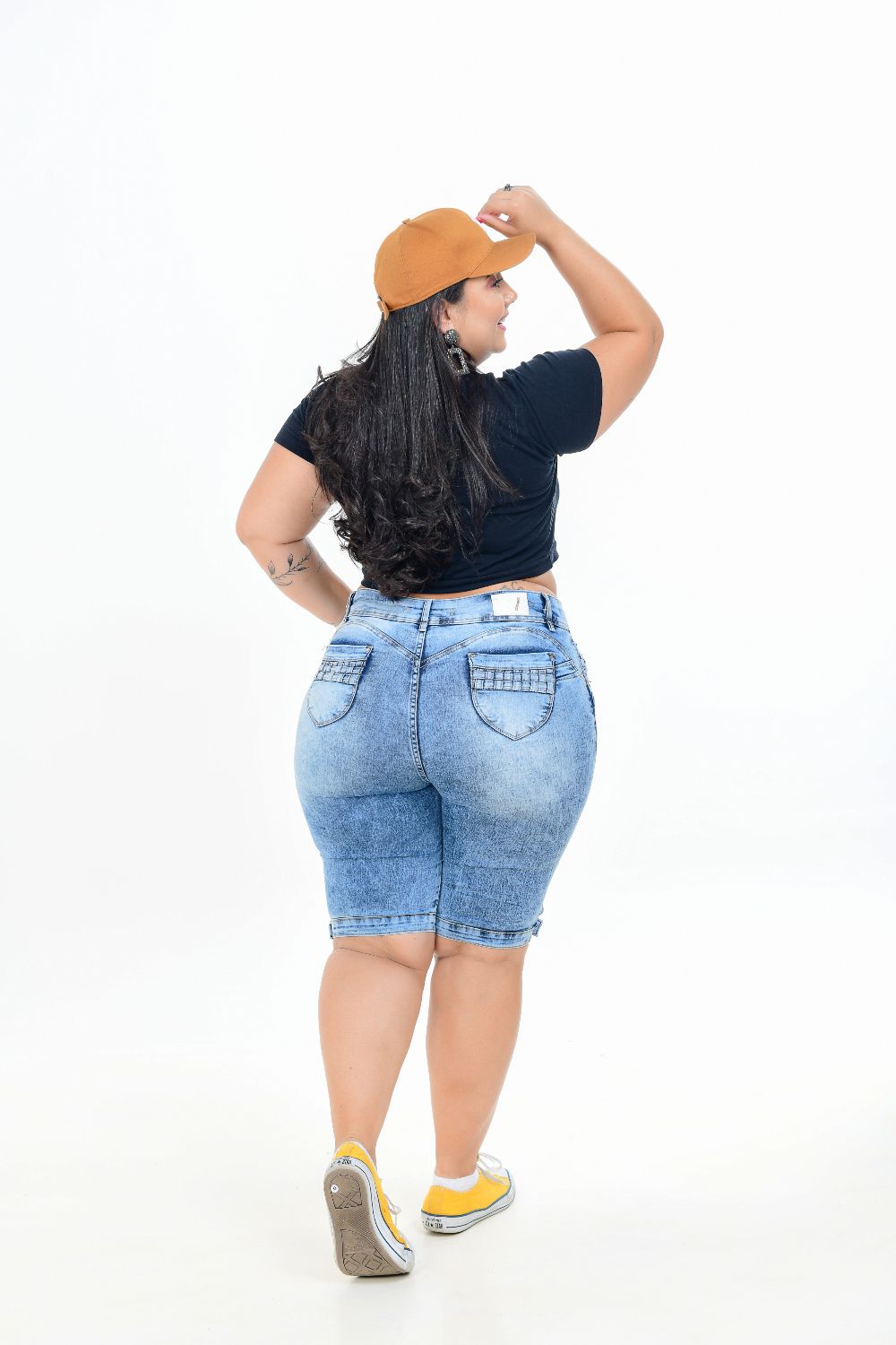 Bermuda Feminina Jeans Ciclista Plus Size Com Lycra Cintura Alta