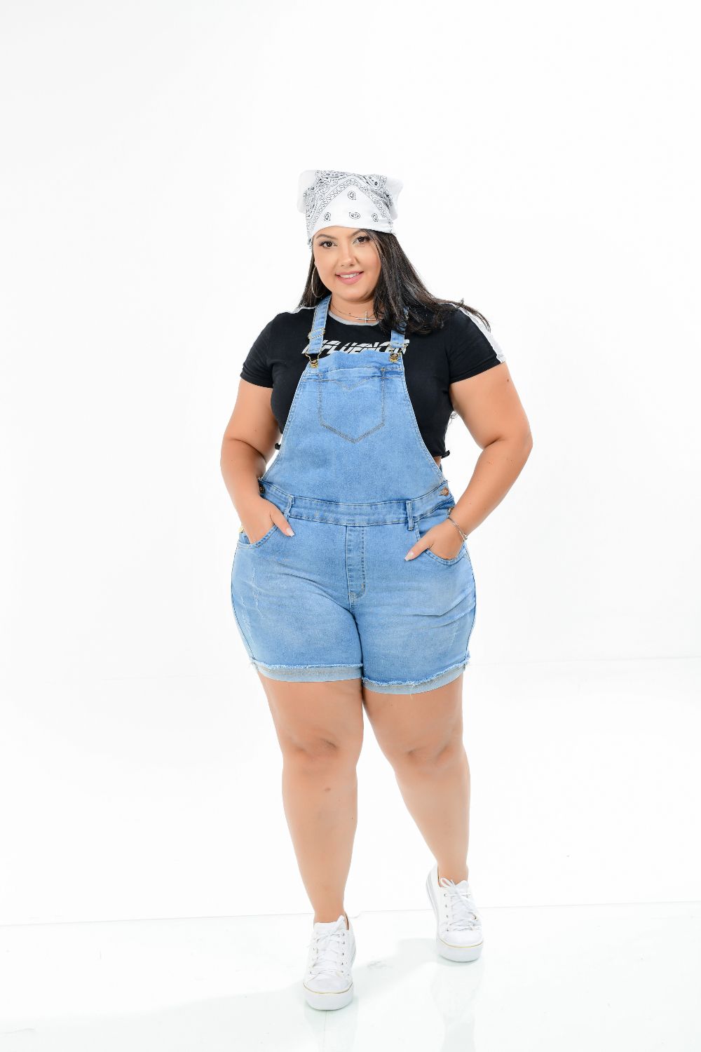 Macaquinho Feminino Jeans Plus Size Delavê Xtracharmy
