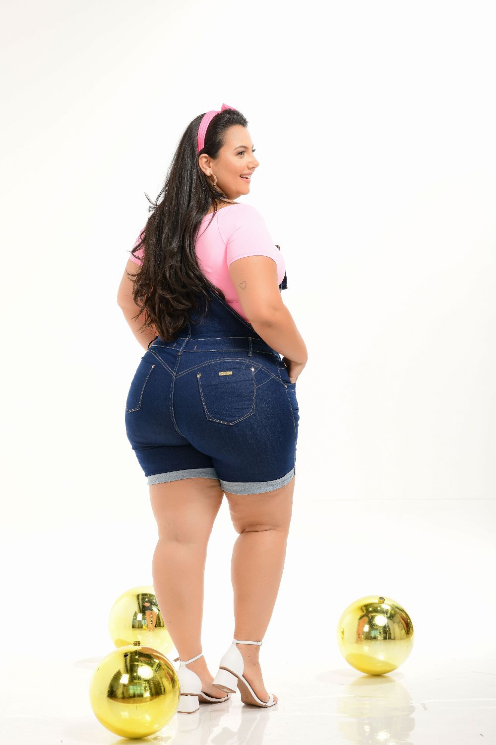 Macaquinho Feminino Jeans Plus Size Cintura Média Detalhe Zíper Frontal Xtracharmy